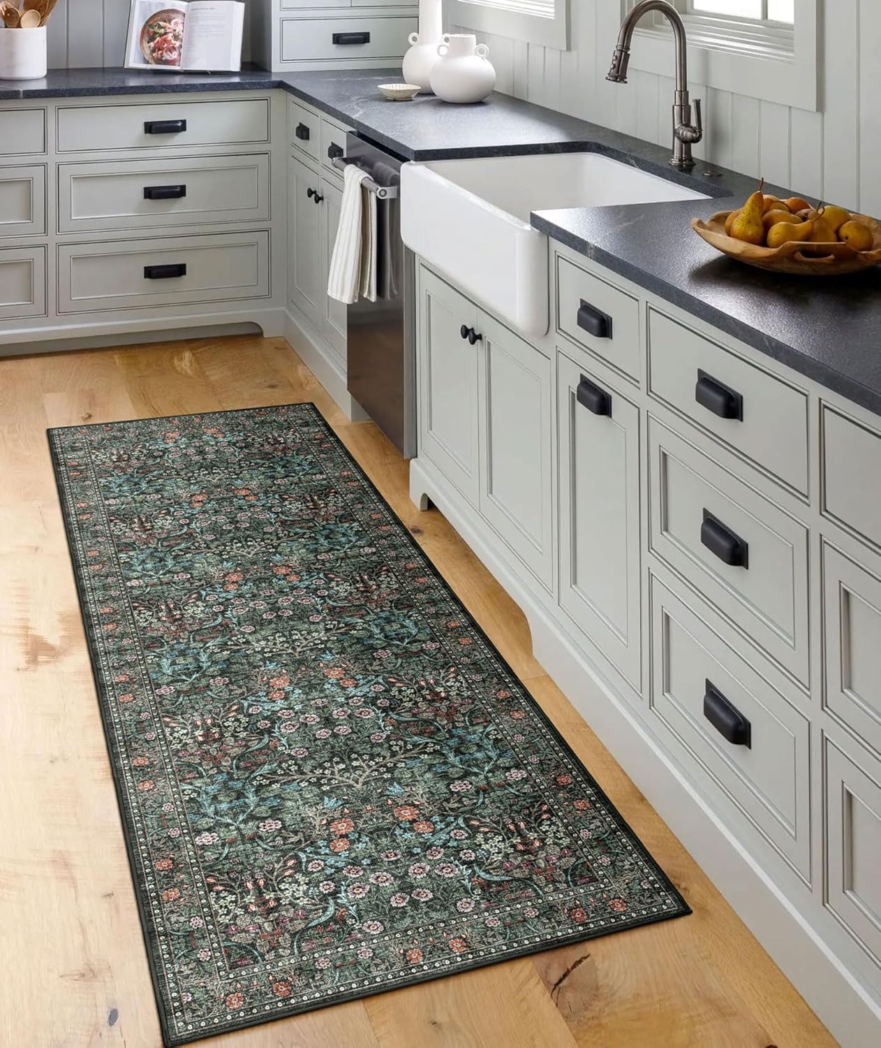 Floral 5x8 Living Room Area Rug - Sage Green Soft Washable Boho Rugs for Bedroom Aesthetic Stain Resistant Carpet Non Slip Modern Insect Print Rugs for Living Room Dining Room Kids Room Office