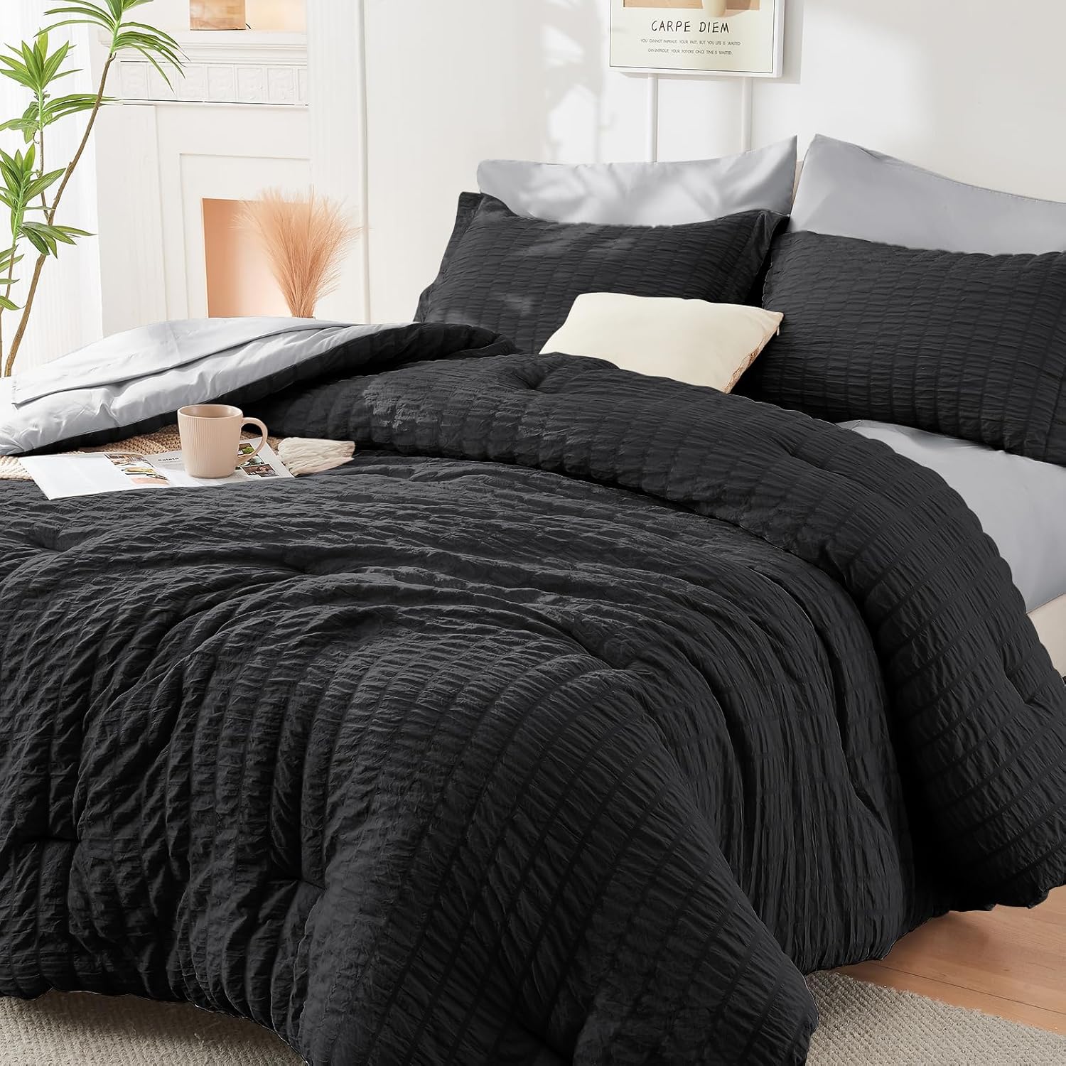 HYMOKEGE Queen Comforter Set Seersucker 7 Pieces, All Season Luxury Bed in a Bag for Bedroom, Bedding Set with Comforters, Sheets, Pillowcases & Shams, Dark Grey