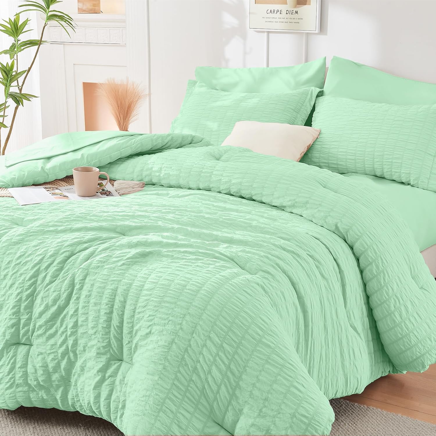 HYMOKEGE Queen Comforter Set Seersucker 7 Pieces, All Season Luxury Bed in a Bag for Bedroom, Bedding Set with Comforters, Sheets, Pillowcases & Shams, Dark Grey