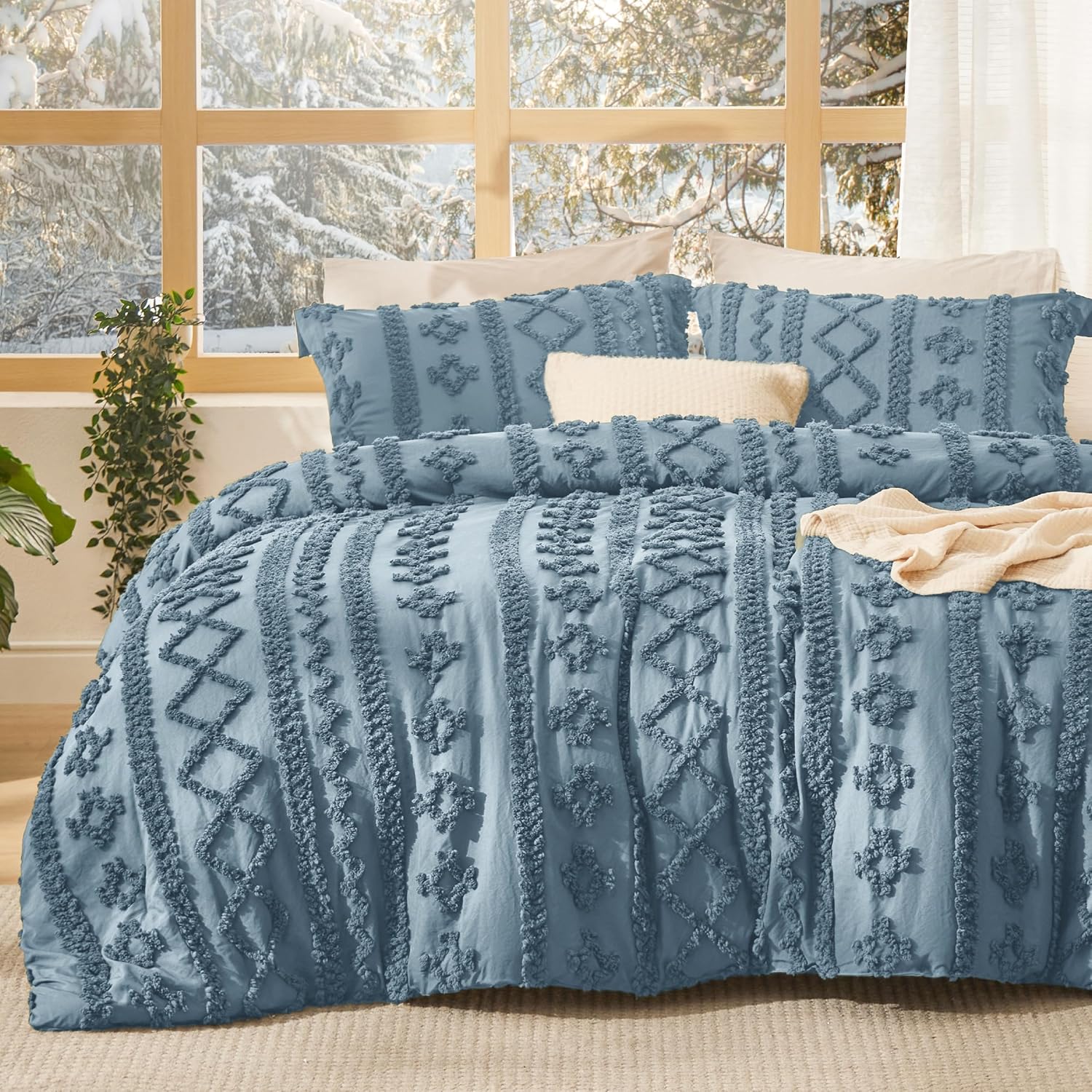 Bedsure Tufted Boho Comforter Set Queen Size - Dark Grey Boho Bed Set, GentleSoft™ 3 Pieces Farmhouse Shabby Chic Embroidery Bedding, Gifts for Woman, Soft Jacquard Queen Comforter for All Seasons